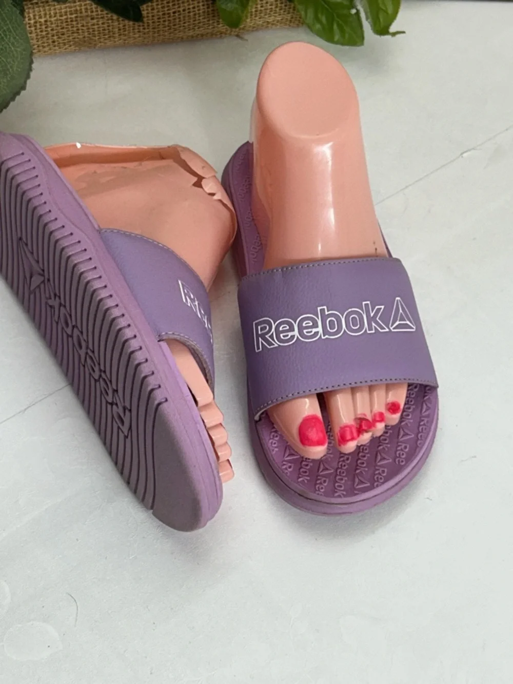 Reebok kids slip